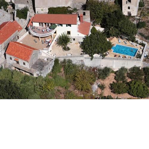Family friendly house with a swimming pool Sumpetar, Omis - 5969