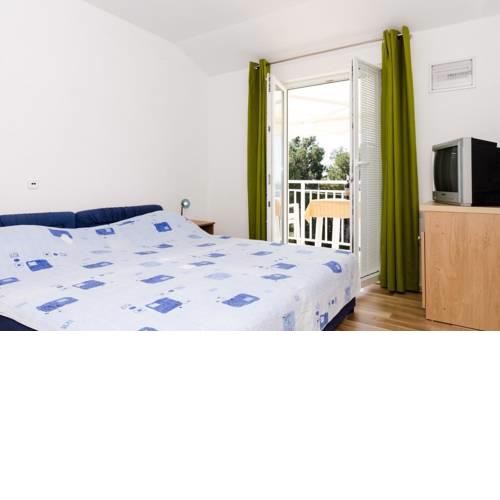 Family friendly seaside apartments Dingac - Borak, Peljesac - 18060