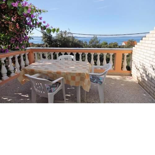 Family friendly seaside apartments Kozino, Zadar - 5749