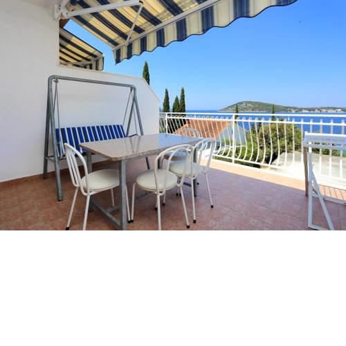Family friendly seaside apartments Razanj, Rogoznica - 10373
