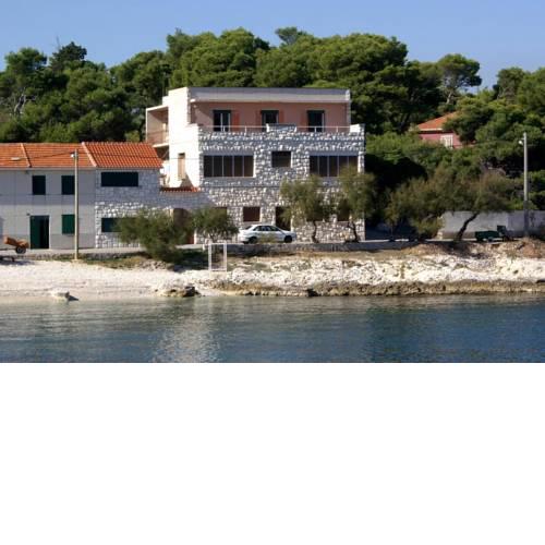 Family friendly seaside apartments Slatine, Ciovo - 1096