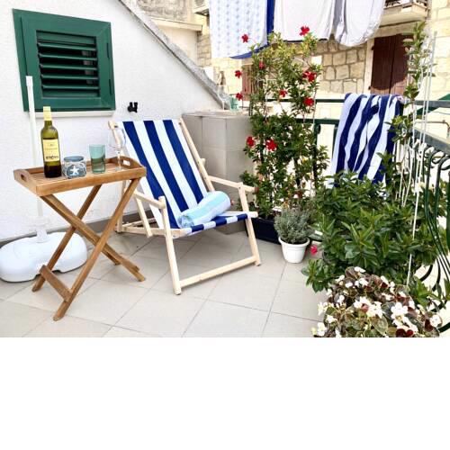 Family House KAŠTELA HOME nearby Sea