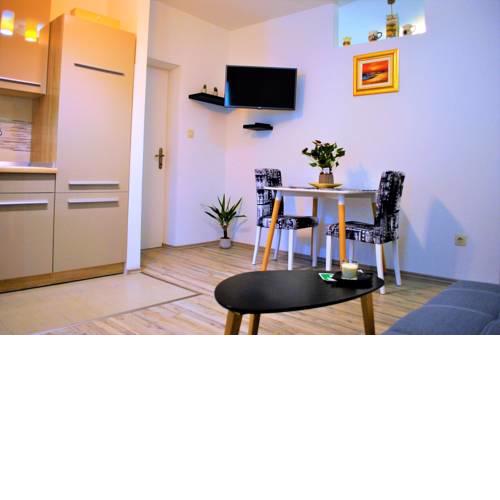Felice Apartmant