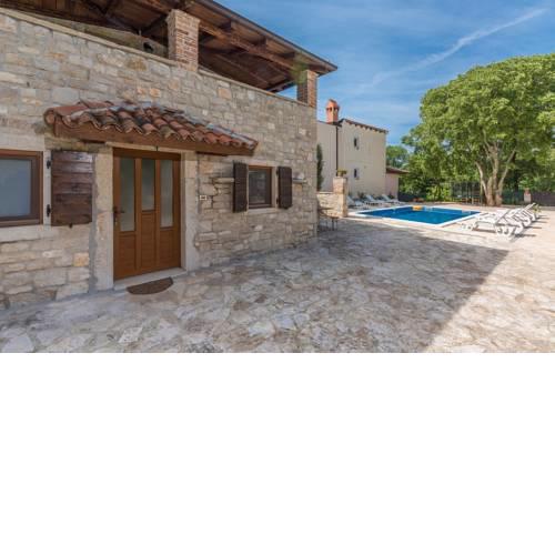 Ferienhaus Luan