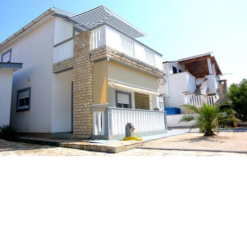 Ferienhaus Valentino Vir - 5 Minuten vom Strand