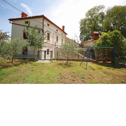 Apartment Ladonja 2