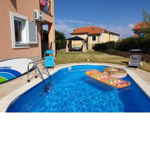 Apartment mit Pool & Garten in Soline, Insel Krk
