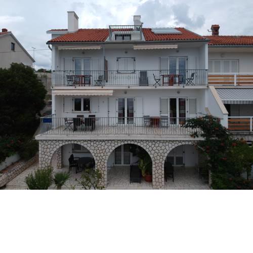 Ferienwohnungen Haus Tiho