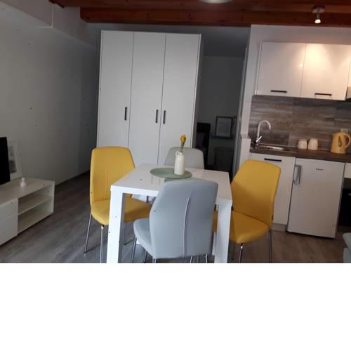 FINA M Studio Apartman
