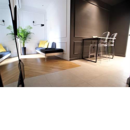 Fingerprint Tree Apartment