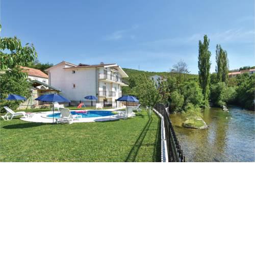 Five-Bedroom Holiday Home in Grab