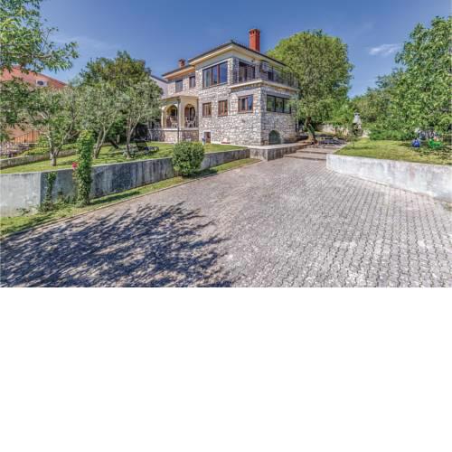 Five-Bedroom Holiday Home in Premantura