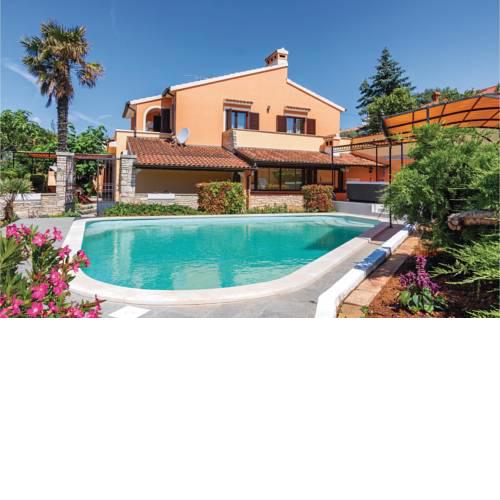 Five-Bedroom Holiday Home in Pula