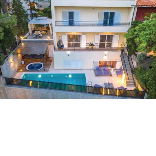 Five-Bedroom Holiday Home in Split