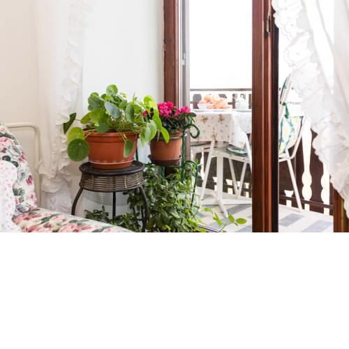 Flowery Apartment Zdenka