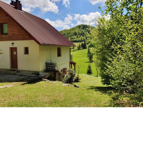 Forest house Masha