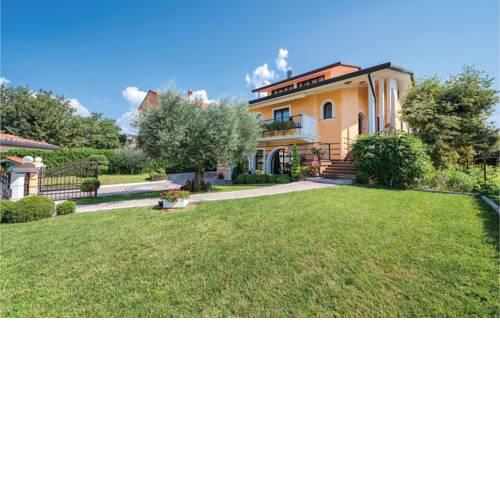Four-Bedroom Apartment in Rovinj