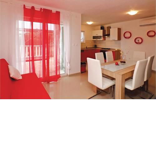 Four-Bedroom Holiday home Drvenik Veliki with Sea view 05