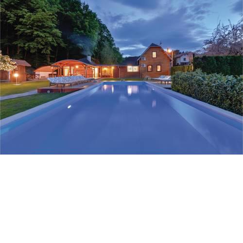 Four-Bedroom Holiday Home in Beretinec