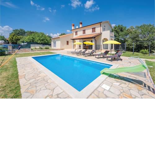 Four-Bedroom Holiday Home in Bregi