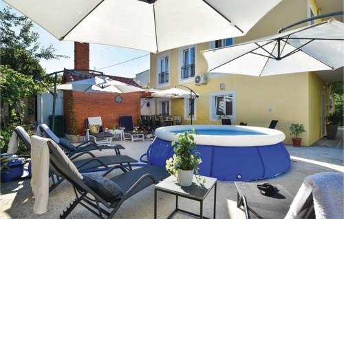 Four-Bedroom Holiday Home in Kastel Stafilic