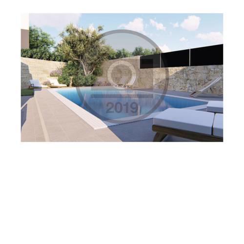Four-Bedroom Holiday Home in Okrug Gornji
