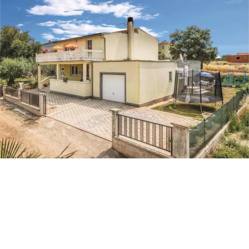 Four-Bedroom Holiday Home in Pula