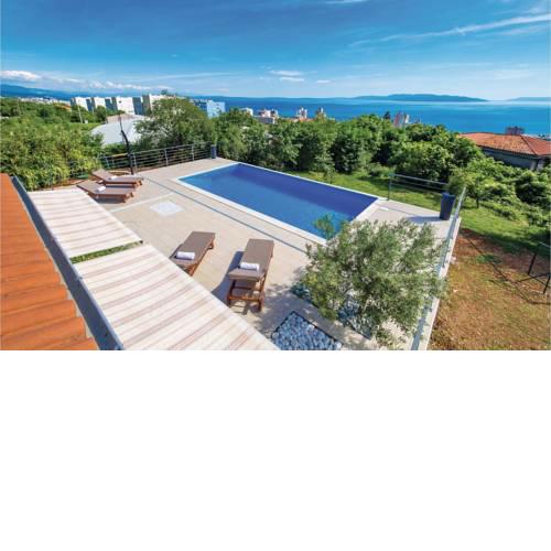 Four-Bedroom Holiday Home in Rijeka