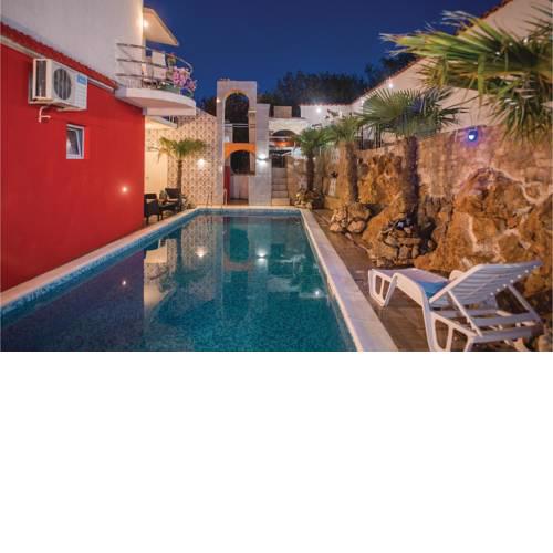 Four-Bedroom Holiday Home in Sibenik