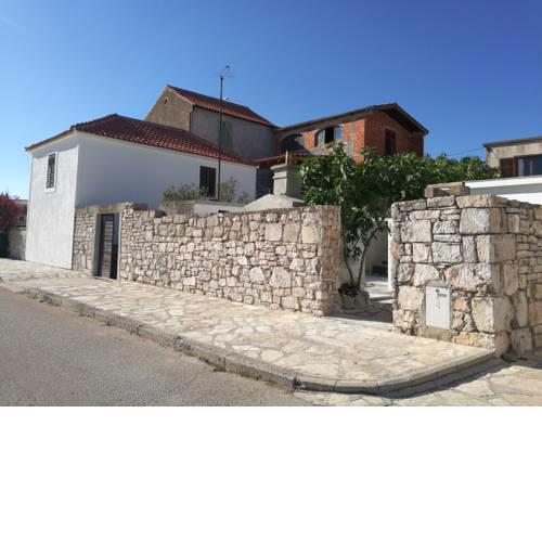 Franceska house