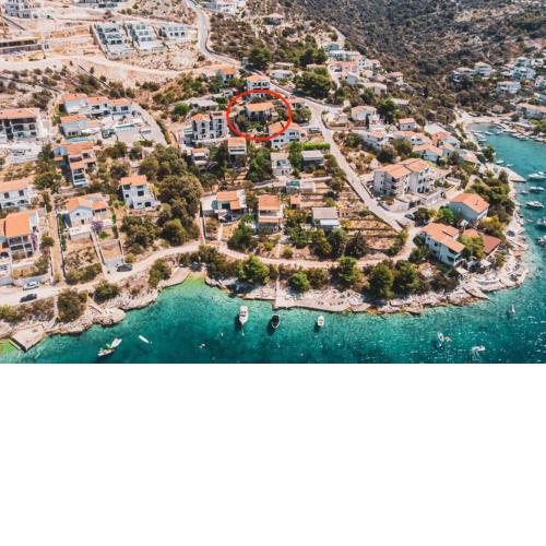 Fully renovated studio apartment with a seaview