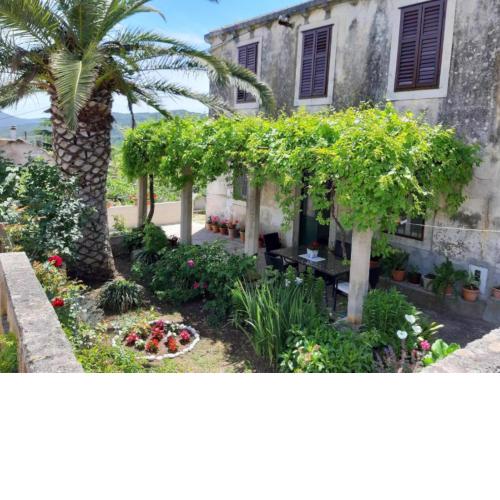 Gardenia House