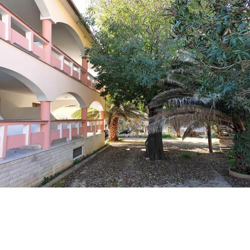 GOLDEN CENTER Apartments