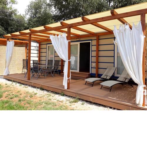 Grand Veles camp