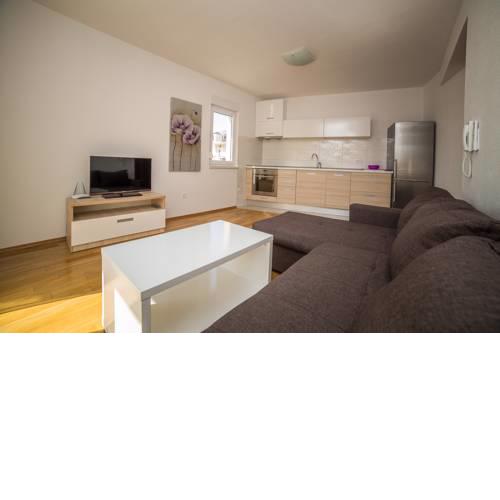 Green Olive Apartments