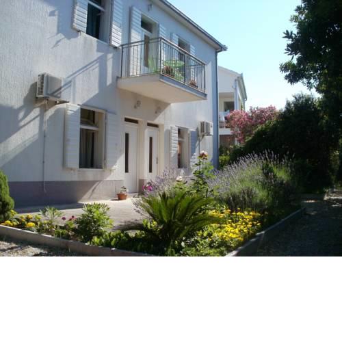 Grgin Apartments
