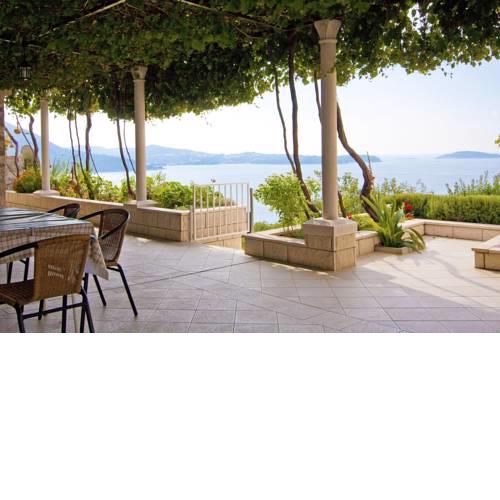 Guest house Burin