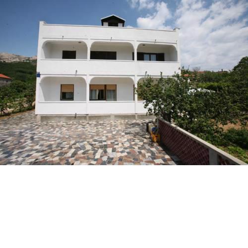 Guest House Ema