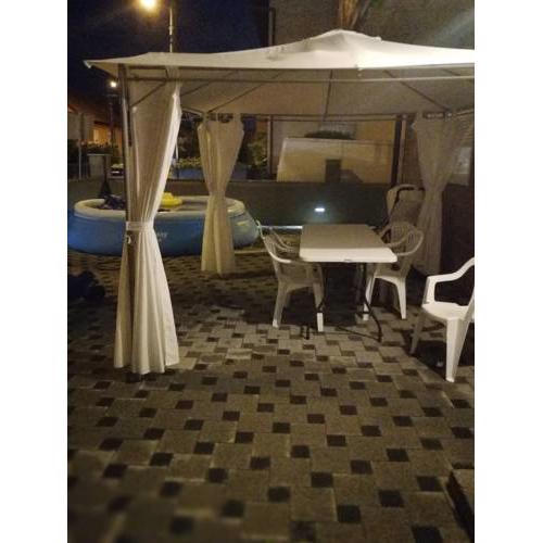 Guest house fico