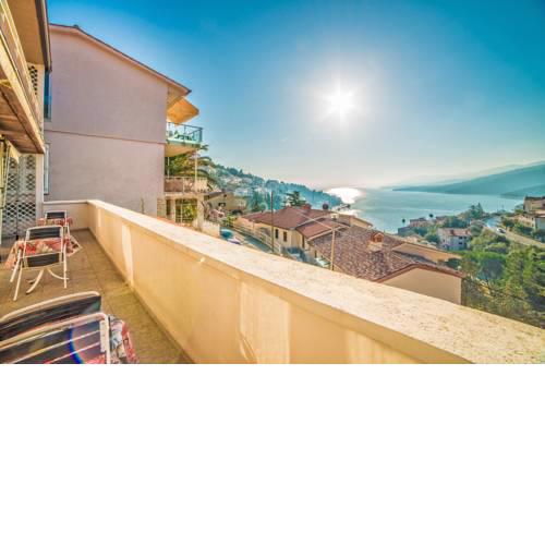 Guest House Grozaj 1006