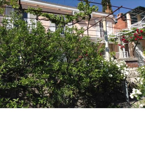 Guest House Luce Roses
