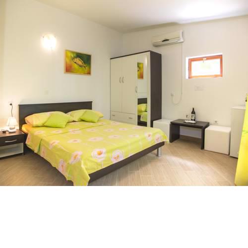 Guest House Mery