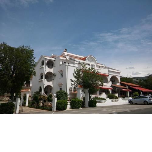 Guest house Petra