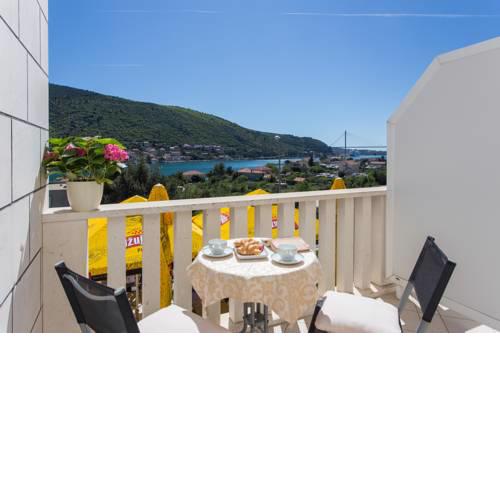 Guest House Rosa Bianca