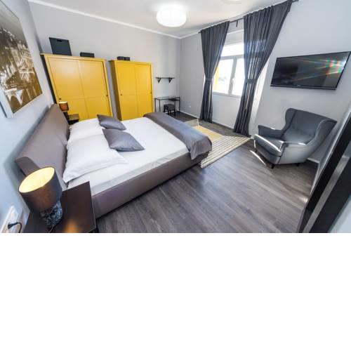 Harbour Lounge Apartment