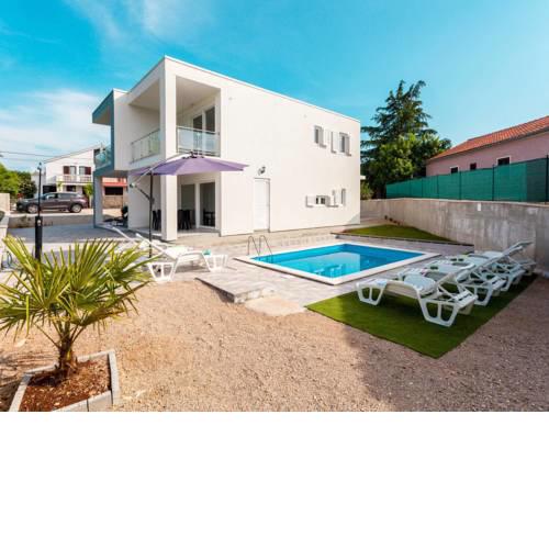 Haus Anty 375S