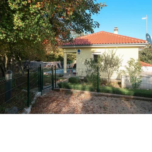 Haus Burja 156S