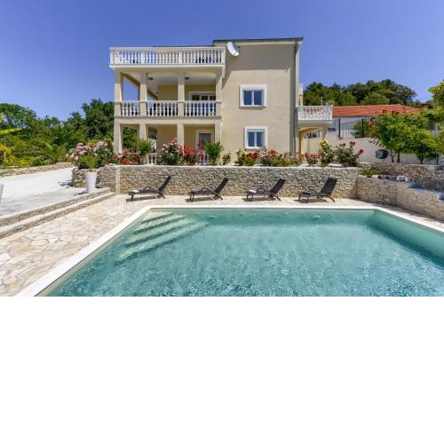 Haus Lilli mit Pool