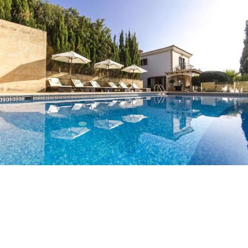 High Luxe villa with breakfast