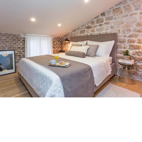Historical house few meters from the beach